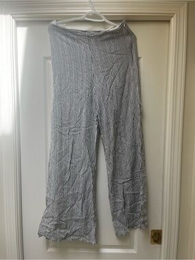 Guess Striped Pant with slit